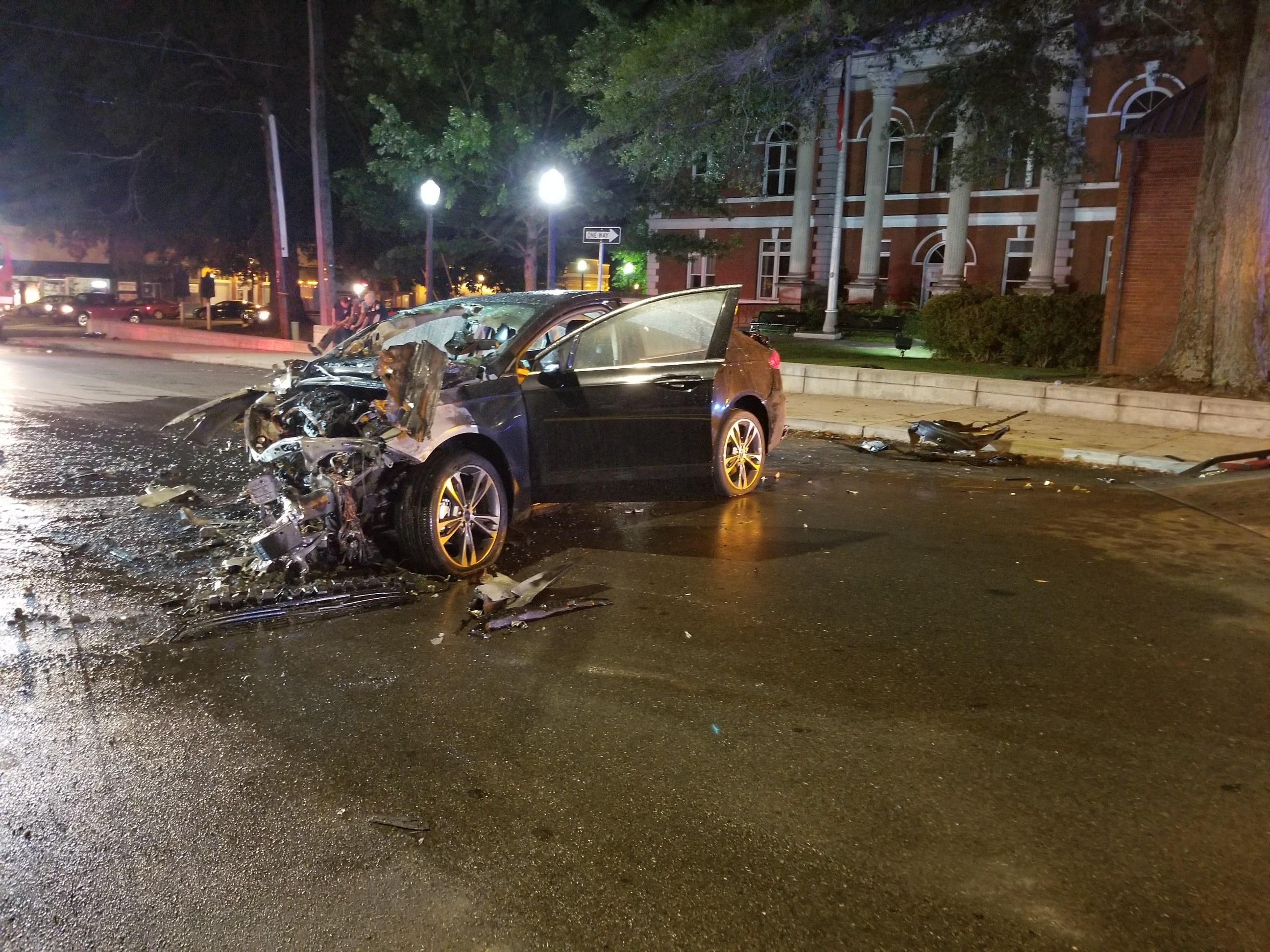 Vehicle Chase Courthouse Square 07-21-2020